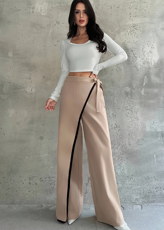 Gretchen | Wide-Leg Hose mit asymmetrischem Schnitt