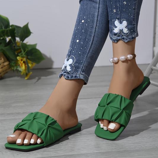 Mireya | Gefaltete Slide Sandalen